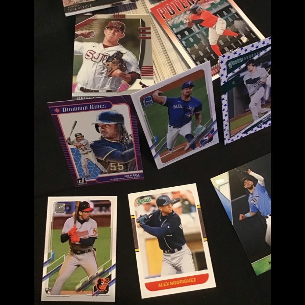 Topps Baseball hobby Grab box collection 250 cards-2021-24 - Picture 3 of 3